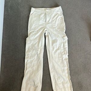 Abercrombie and fetch cream/white cargo pants